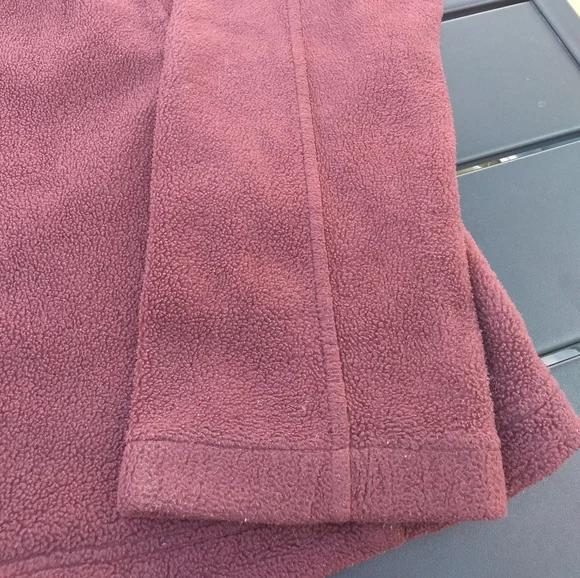 Columbia Fleece Front Zippered Jacket, Size Large, Burgundy - Picture 7 of 14